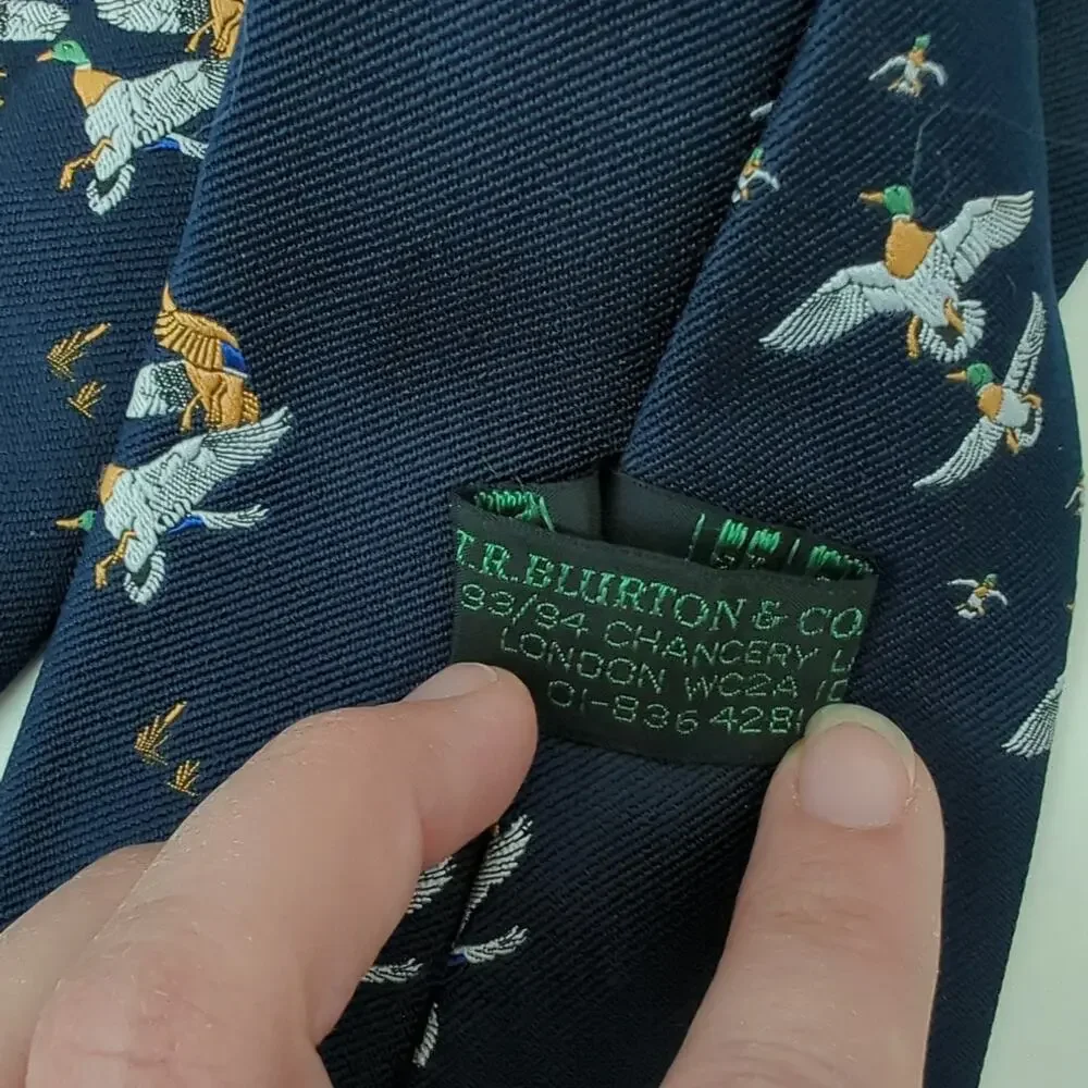 T.R. Blurton Tie Necktie‎ Bird Hunting Sporting Ducks Pheasant Navy Blue England
